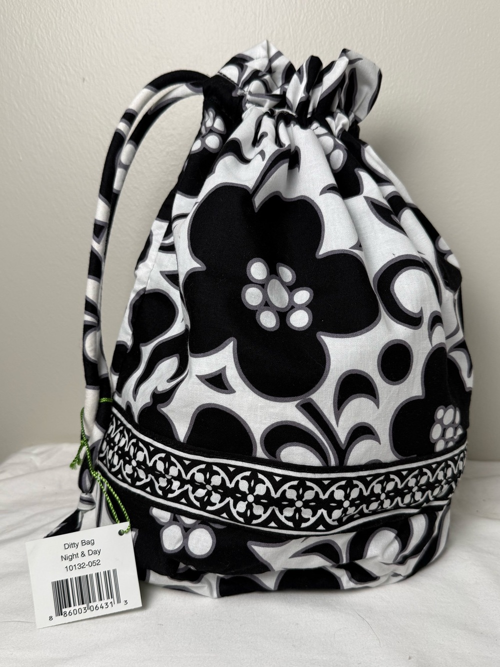 NWT Vera Bradley Night & Day Ditty Bag Travel Cosmetic Organizer NEW